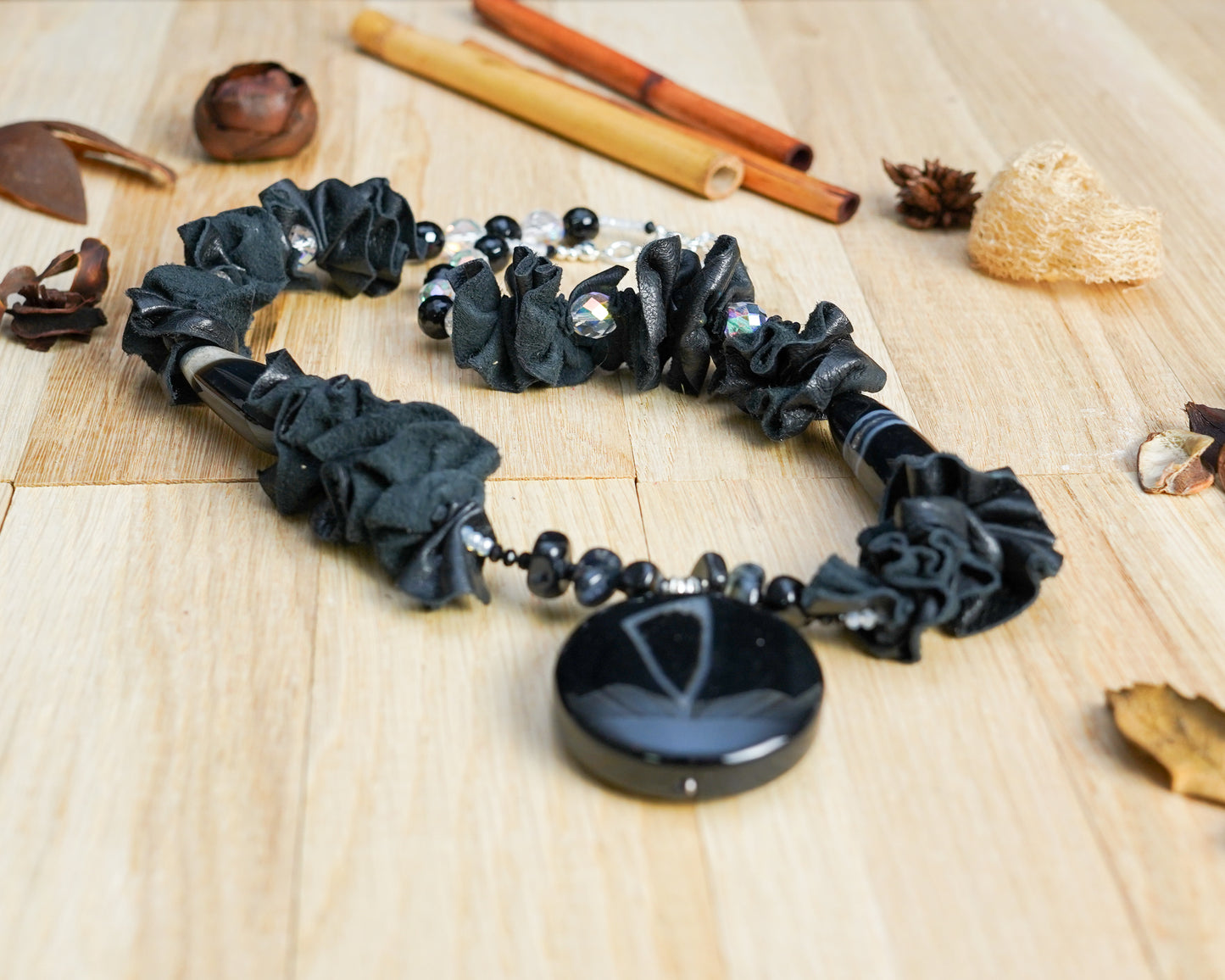 Black Collana con pendente